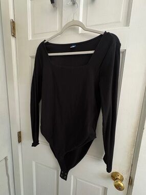 Old Navy Black Ribbed Square-Neck Long-Sleeve Bodysuit with Snap Closure